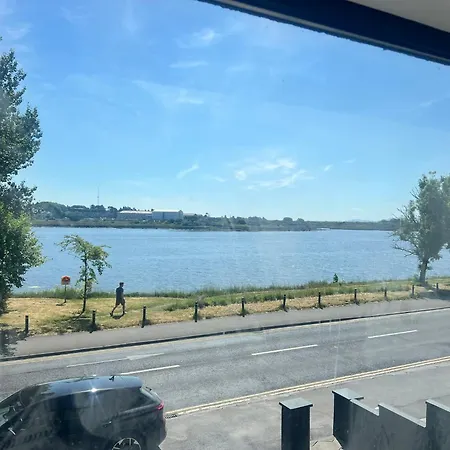 度假居 No 16 Bayside 戈尔韦