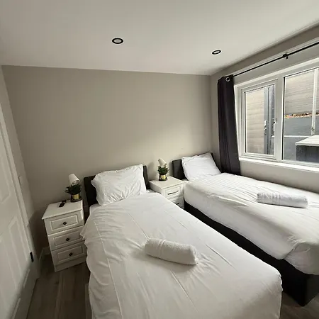 No 16 Bayside * Galway