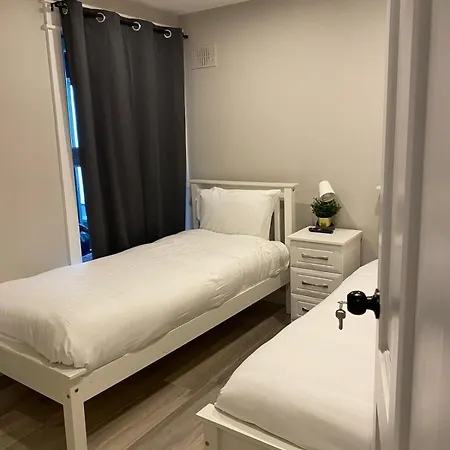 No 16 Bayside בית נופש